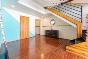 VH | Modern Apartment | Rooftop and Gym | 12 - Image 2