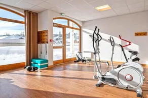 Bis 200m skipiste, fitness, schwimmbad, sauna, hammam, terrasse, balkon, fernseher - Image 3