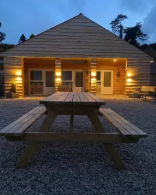 Forestview Cabin No 1 - cosy cabin stay - Image 2