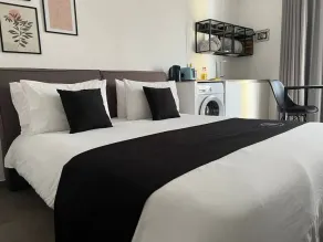 The Valley Room 7 condo with parking on premises - Image 5