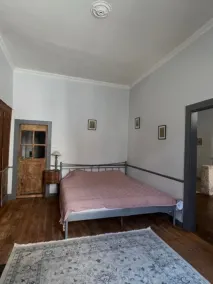 Apartment in a Renaissance Hôtel Particulier - Image 5