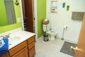 Beadle Island Bungalow - Private Beach Access - Image 2