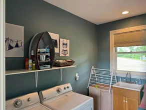 Creekview Manor - Image 4