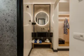 Vineyard Exclusive Suites - Image 3