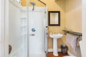 1BR Wailuku Haus; Renoviertes Plantagenhaus; Walk in Wailuku Town! - Image 2