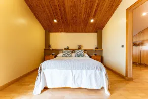 Villa Rural con Piscina Privada - Image 4