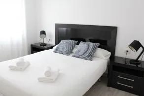 Great location, 2 bd and terrace in Las Americas - Image 3