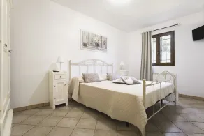 Komfortable Villa mit Pool, umzäunter Garten, Veranda, Tischtennis und mehr! - Image 5