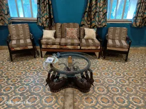 Beautiful colonial Rowhouse with 2000 sqft Pvt garden, Lonavala - Image 1