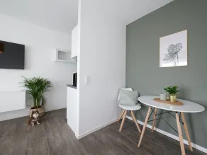 Zentral, Modern, Gemütlich mit Balkon & Tiefgaragenstellplatz - Image 4