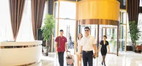 Yanjiang International Hotel - Image 5
