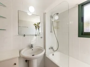Contempory, bright and spacious villa a couple of minutes walk from Malama beach!! - Image 4