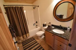 Timber Creek Ski Chalet - Hot Tub / Mountain Views - Image 5