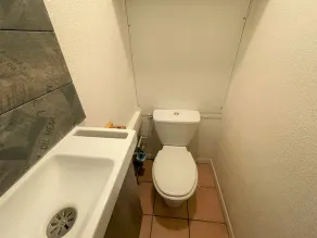 Spacieux T3 à Briançon - 6 pers, 2 balcons, parking, proche télécabine et commerces - Image 4