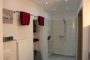 Vacation apartment in dream location, 92m², terrace, garden, top equipment - Image 3