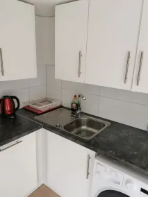 Chic apartment opposite Helios clinics / 5 min walk to Krefeld University of Applied Sciences - Image 5