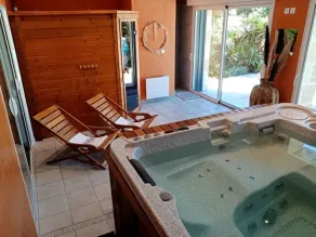 Exceptionnel Proche Bordeaux Maison de Charme Jacuzzi Sauna Piscine Privatifs - Image 2