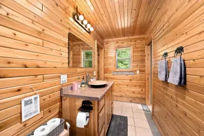 Wilderness Cabin - Nature Retreat in Peaceful Woods near Big Sandy Lake - Image 3