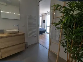 Premium Apartment With Covered Terrace - Image 5