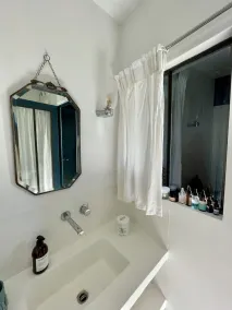 CENTRE MARAIS (picasso place des vosges) .A/C, WIFI, ELEVATOR, VUE, BALCONY ! - Image 4
