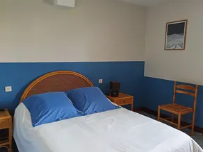Charming Cottage with Vineyard Views, WiFi, BBQ, and Bike Storage in Sury-en-Vaux - Image 4