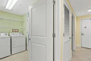 Grandview Oasis! 3BR 2BA Sleeps 9! Gulf-front tranquility beckons! - Image 4