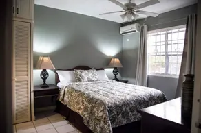 Kingston Town Suite - Image 3