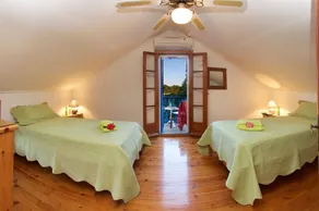 Α beautiful, comfortable house is in one of the most famous places in Greece. - Image 5