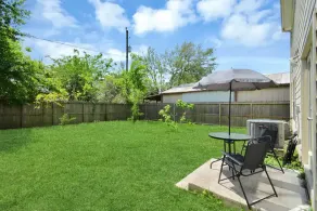 Enjoy a stylish experience at this centrally-located place. - Image 4