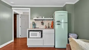 Liberty Suite 1 Bedroom Apts - Image 5