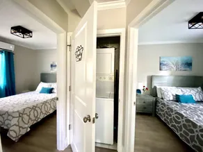 Quietude Place · Stylish 2 Bedroom House with Full Kitchen near HPU - Image 5