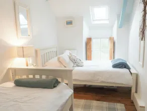 Driftwood Cottage Llangrannog - Image 4