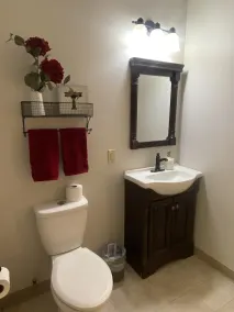 Gather here! 10 Bedrooms, ALL with private half baths! - Image 5