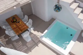 The Globe Suites Villa - Image 5