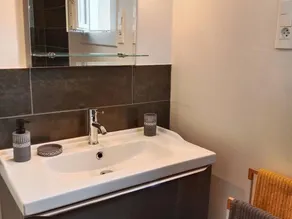 Maison rénovée proche Vichy : 3 chambres, cour fermée, tout inclus, idéal curistes et activités naturelles - FR-1-489-481 - Image 3