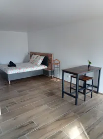 Audrey and Etienne's - Image 4