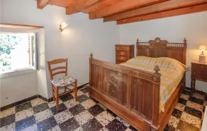 3 Bedroom Nice Home In Pietra Di Verde - Image 4