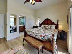 244 Flamingo - Image 5