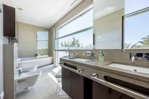 Contemporary Tavira Villa | 2 Bedrooms | Casa Henna | Modern Furnishings - Image 4