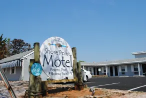Shore Point Motel - Image 4