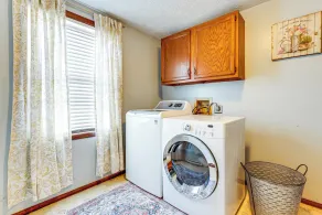Great for Families! Woodsy Hideaway in Decatur - Image 2