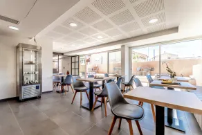 Hôtel Le Virevent, Saint Raphael - Image 4