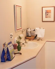 A secluded getaway with an incredible view - 30 minutes from Lake Placid - Image 2