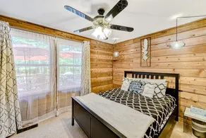 Lakefront home with boat mooring, deck, hot tub, game room & fast WiFi - dogs OK - Image 5