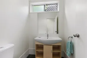 Amalfi - Point Lookout, QLD - Image 3