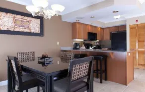 Enjoy 7 Nights in a 2 Bedroom Suite at the NEAR DISNEY! - Image 5