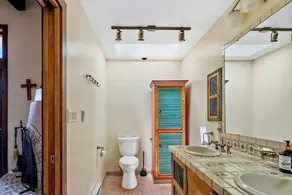 Private luxury Mountain View Retreat just  12 Minutes From The Santa Fe Plaza. - Image 5