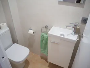 Renovated apartment 2 minutes from the beach - Image 2