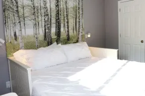 2 BR Stay MINS to Aurora Premium Outlets - Image 4