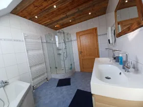 Vacation apartment with a wonderful alpine panorama - Image 4